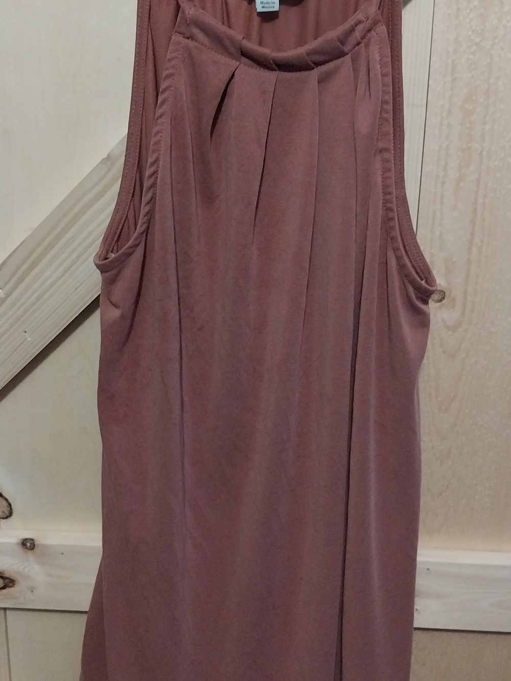 Green Envelope Dusty Rose Pleated Spaghetti Strap Tank